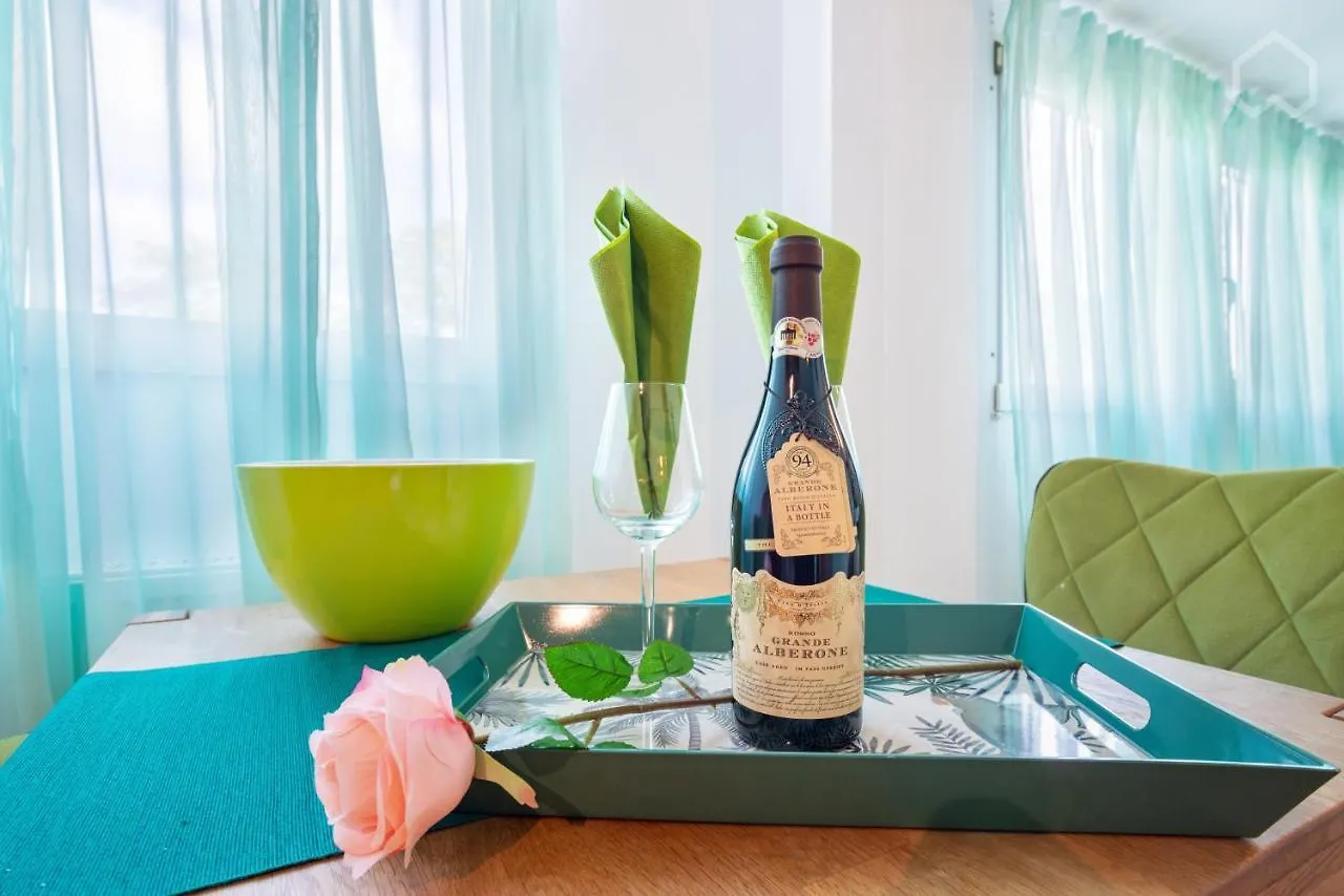 Glamour Apartment Dusseldorf